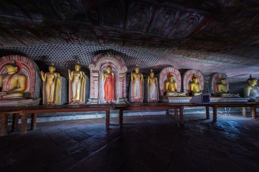 Dambulla Cave Temple